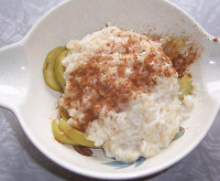 Rice_pudding_with_apples