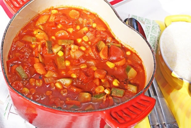 Hunt's® Fire-Roasted Tomato Vegetable Soup #HuntsRecipes Hunt's® Fire-Roasted Tomato Vegetable Soup #HuntsRecipes