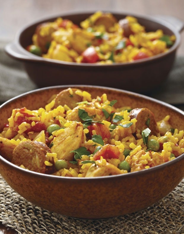 Chicken and Sausage Paella from Allergy-Free and Easy Cooking at This Mama Cooks! On a Diet - thismamacooks.com Chicken and Sausage Paella from Allergy-Free and Easy Cooking at This Mama Cooks! On a Diet - thismamacooks.com