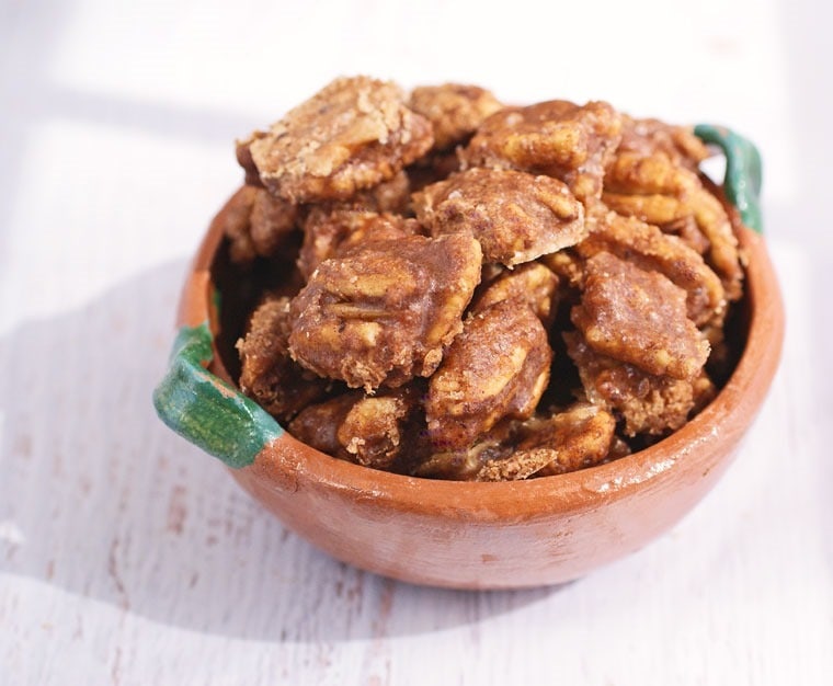 Sugar Free Candied Pecans at This Mama Cooks! On a Diet - thismamacooks.com Sugar Free Candied Pecans at This Mama Cooks! On a Diet - thismamacooks.com