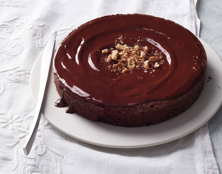 Gluten Free Flourless Chocolate-Walnut Torte from This Mama Cooks! On a Diet - thismamacooks.com Gluten Free Flourless Chocolate-Walnut Torte from This Mama Cooks! On a Diet - thismamacooks.com