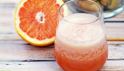 Two white wine cocktail recipes made with grapefruit. The Frozen Wine Cocktails recipe features whole pieces of frozen grapefruit. The Skinny White Wine Cocktails recipe is lightened up with grapefruit seltzer. Both are sweetened with no calorie stevia. Click to get these no guilt cocktails that are perfect for Mother's Day brunches, summer BBQs, or girls night in parties.
