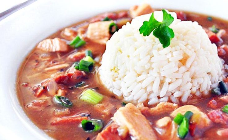 Looking for an Easy Chicken and Sausage Gumbo Recipe that's also healthy? Click to try this healthy chicken and sausage gumbo recipe. Comes with a gluten free option.