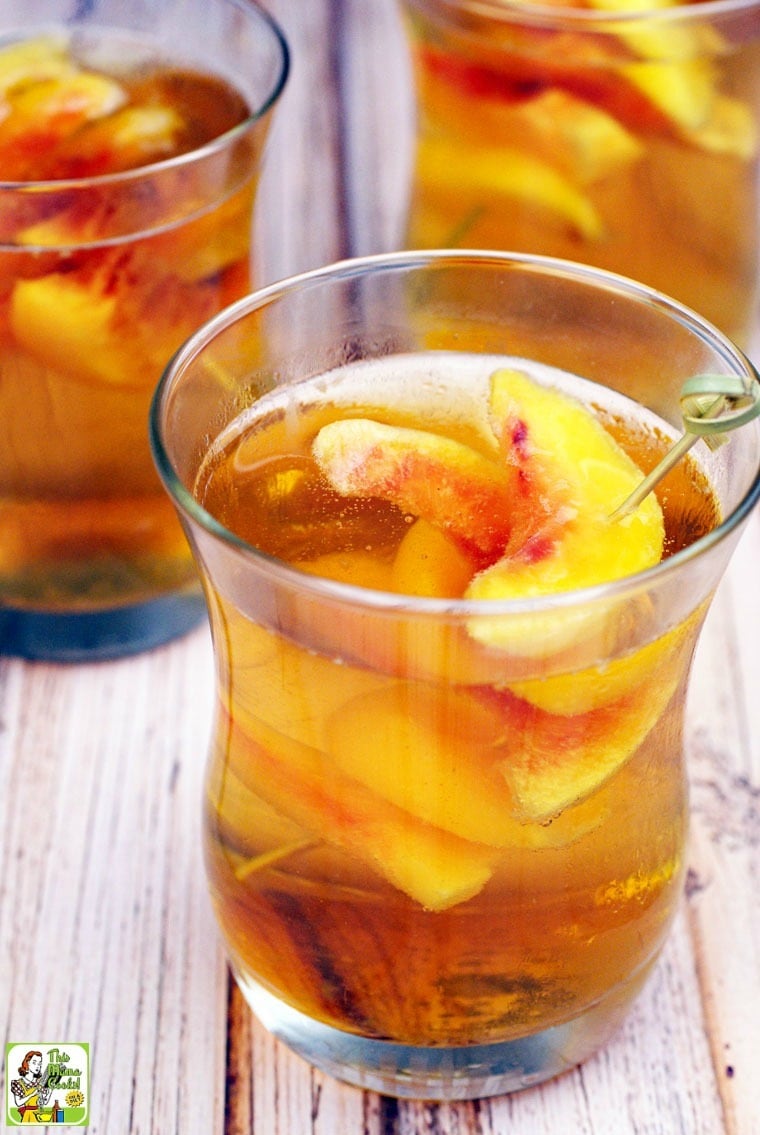 Peach Whiskey Cocktail Recipe | This Mama Cooks! On a Diet